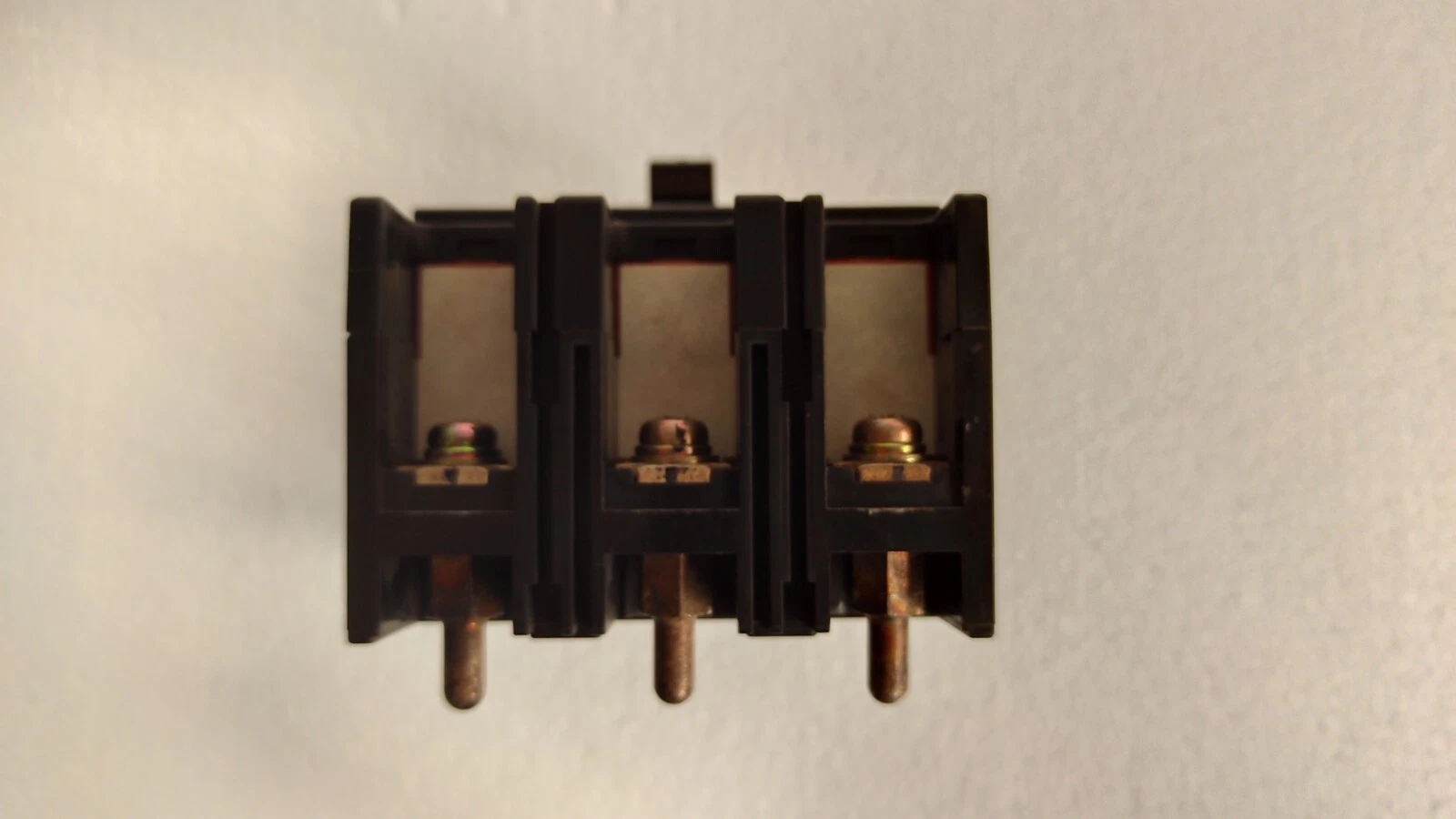 admin/uploads/uploads/Terasaki Circuit Breaker_11.webp